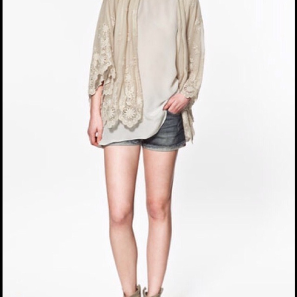 Zara Lace Kimono Jacket Size M
